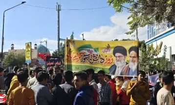 حضور باشکوه مردم کاشمر در راهپیمایی ۱۳ آبان