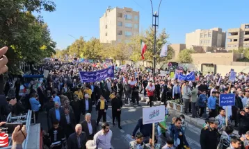 حضور باشکوه مردم کاشمر در راهپیمایی ۱۳ آبان