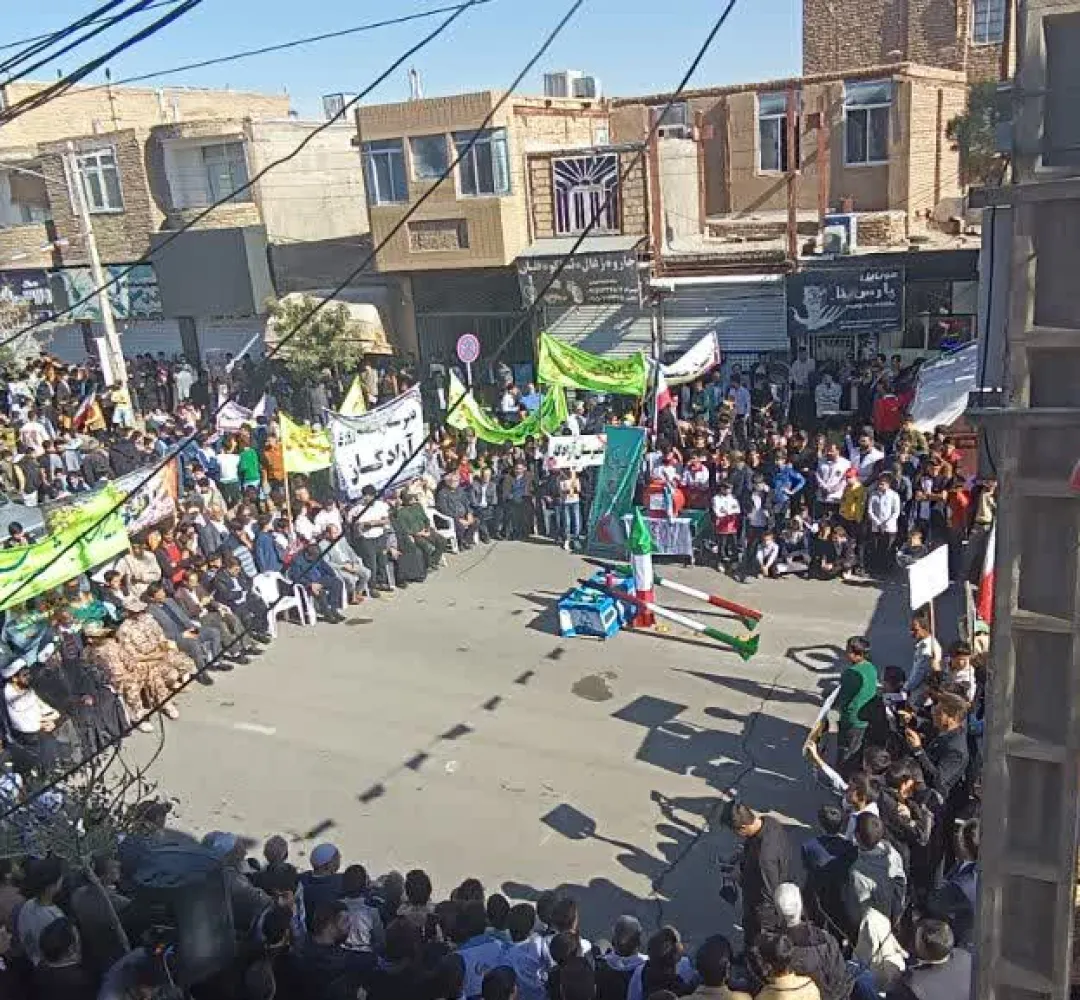 دانش آموزان و مردم خواف سنگ تمام گذاشتند