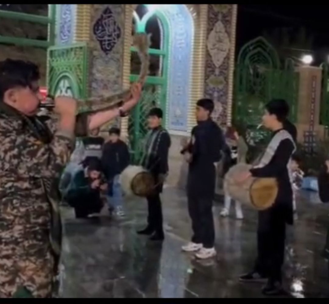 خوافیها با دمامزنی به استقبال شهید گمنام رفتند
