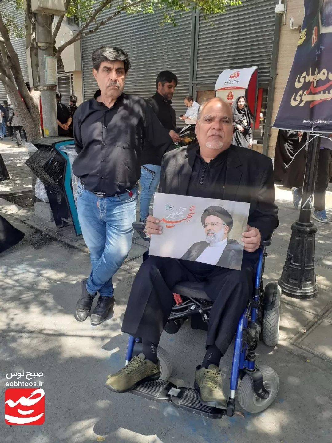نمایی دیگر از تشییع شهید جمهور در مشهد