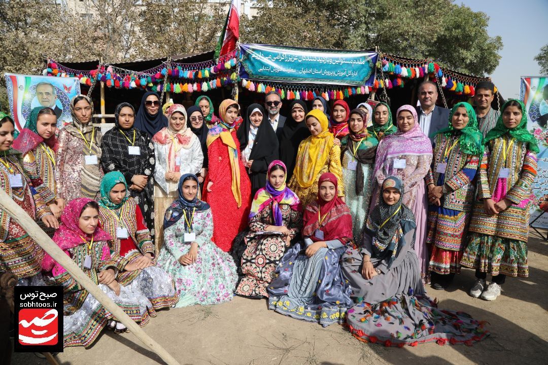 اردوی ملی دانشآموزان دختر عشایر کشور در مشهد