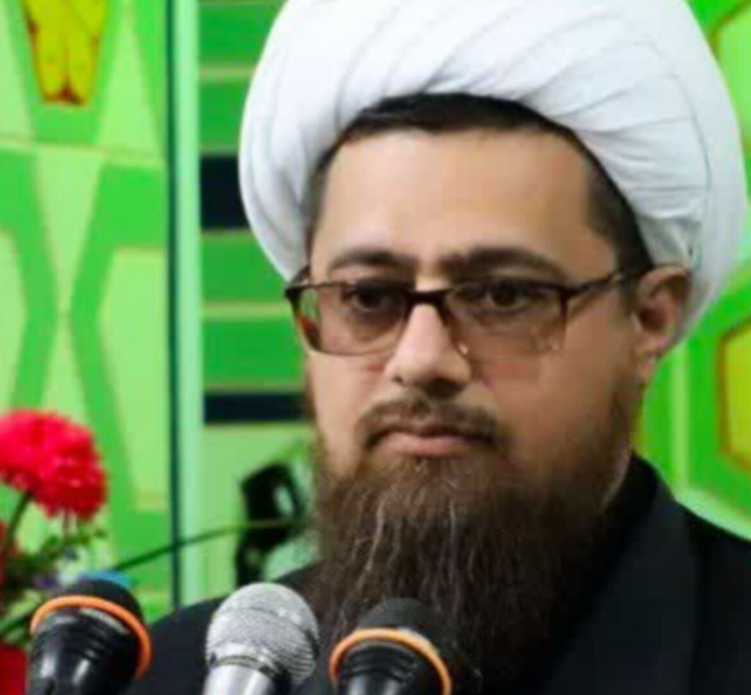 میراث حضرت زهرا(س) ایستادگی در مقابل استکبار است