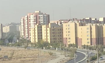 توقف اتوبوس امیریه ۲۹ مشهد در ایستگاه بلاتکلیفی