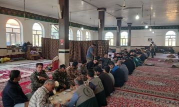 جهادگران بسیجی در روستای گرماب به روایت تصویر