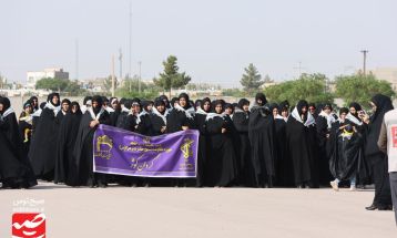 صبحگاه مشترک نیروهای نظامی و انتظامی در گناباد
