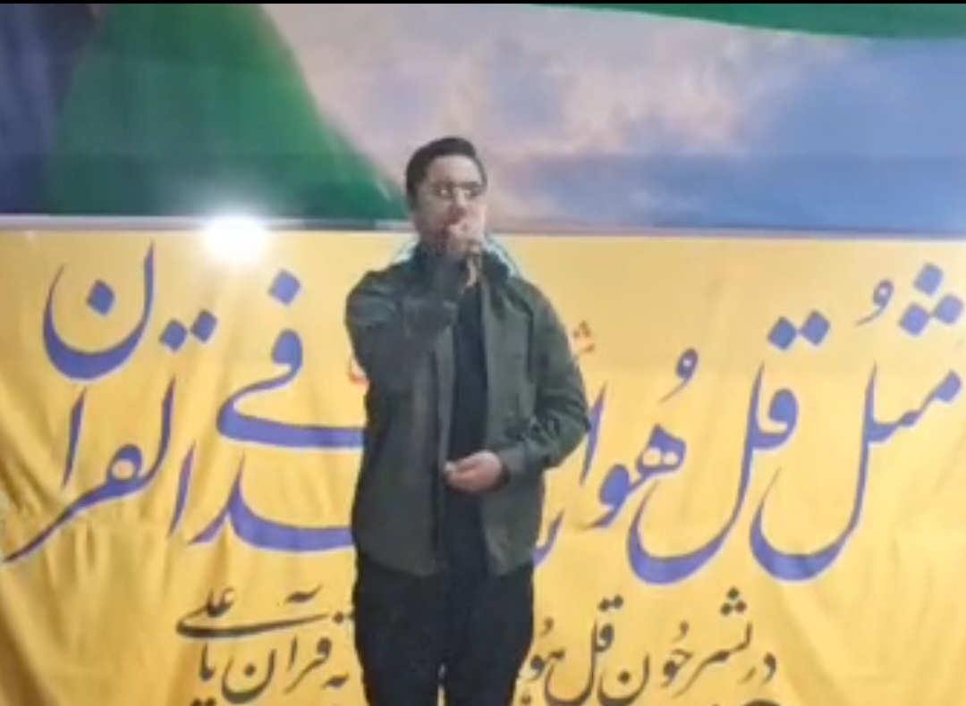 حضور خواننده جوان مذهبی در بین مردم چناران