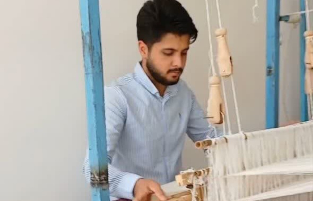احیاء هنر فرت‌بافی سنتی در روستاهای بجستان