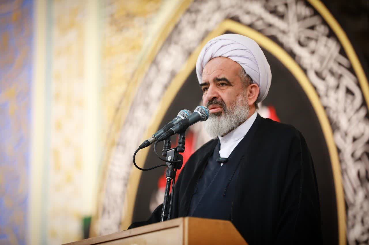 همراهی مردم با ولایت، انقلاب را ماندگار کرد