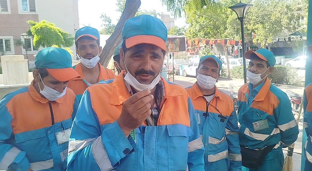 خدمت پاکبانان بی‌ادعا در مراسم تشییع رهبر شهید