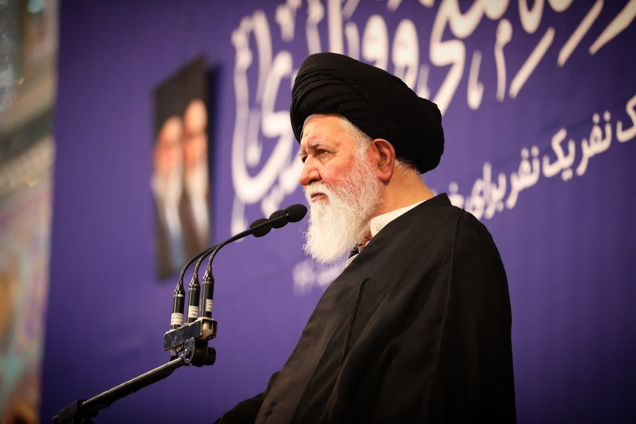 مکتب امام صادق(ع) پرچمدار اسلام ناب است