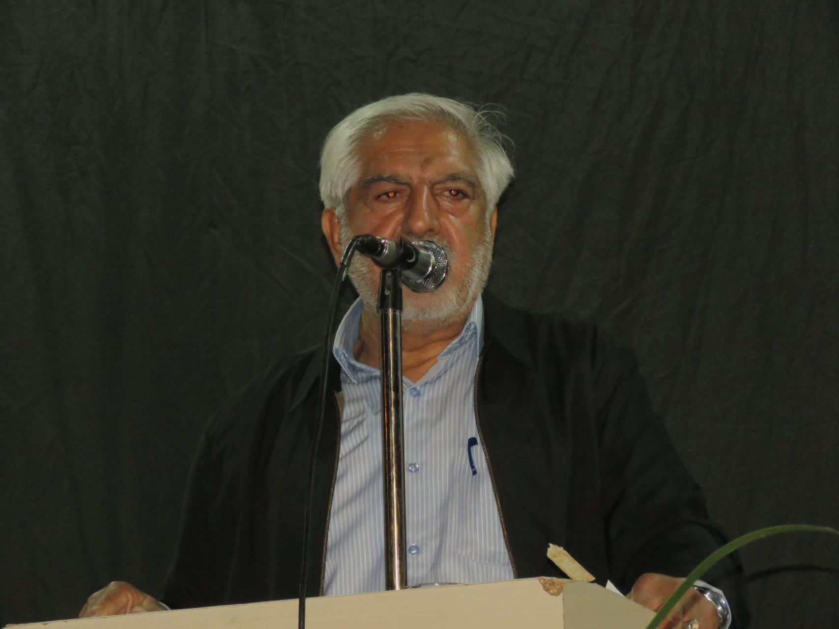 حاج قاسم سلیمانی نابغه روزگار ایران است
