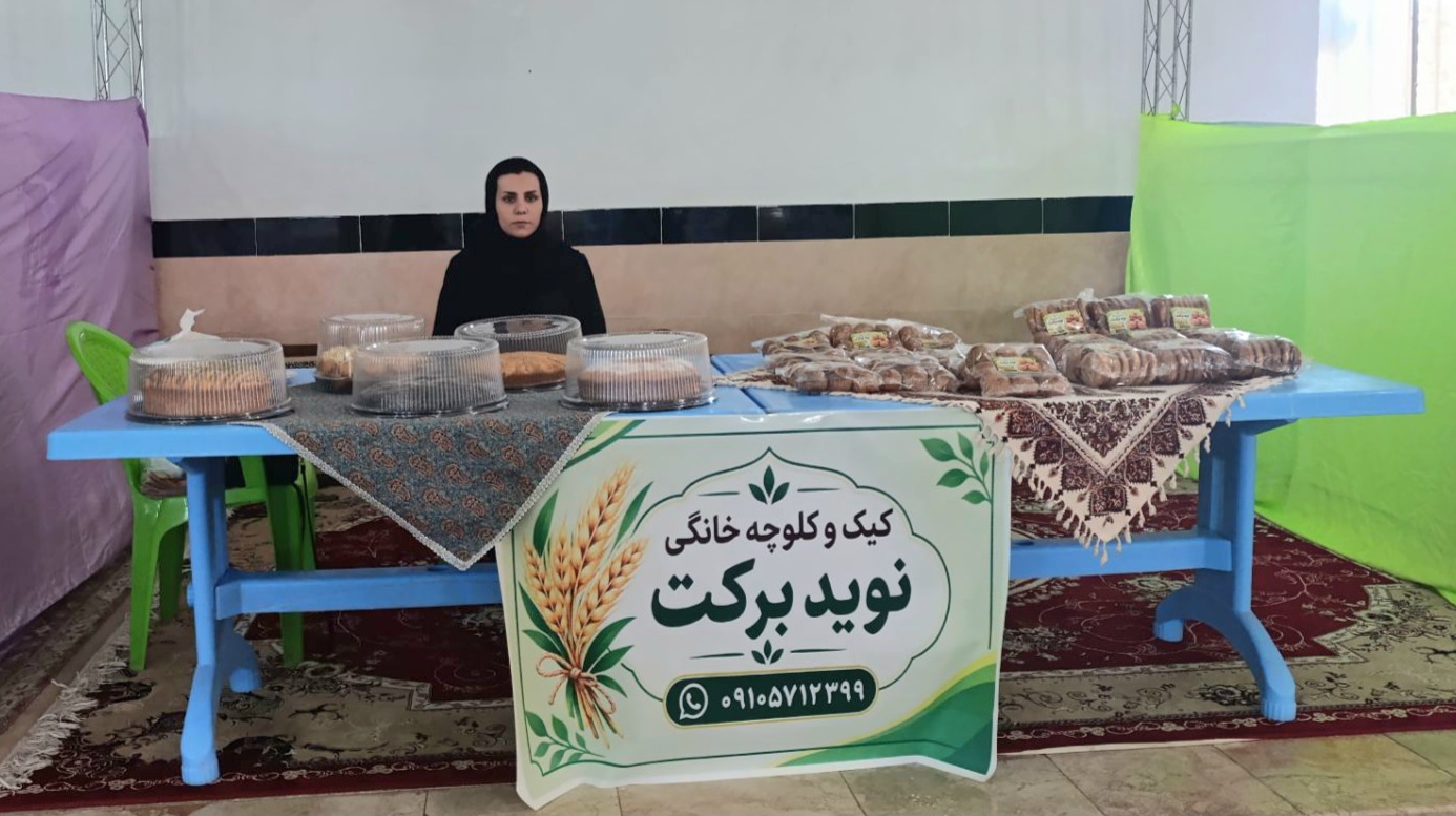 بانوی داورزنی چراغ تولید را در جنگ برافروخت