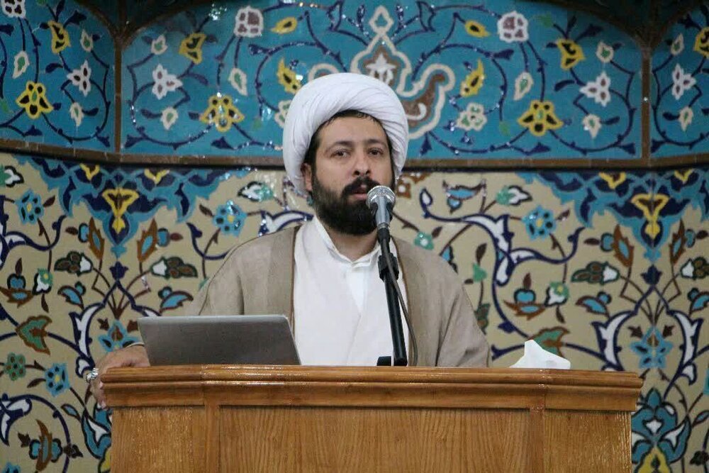 نیروی انتظامی در خط مقدم امنیت کشور است