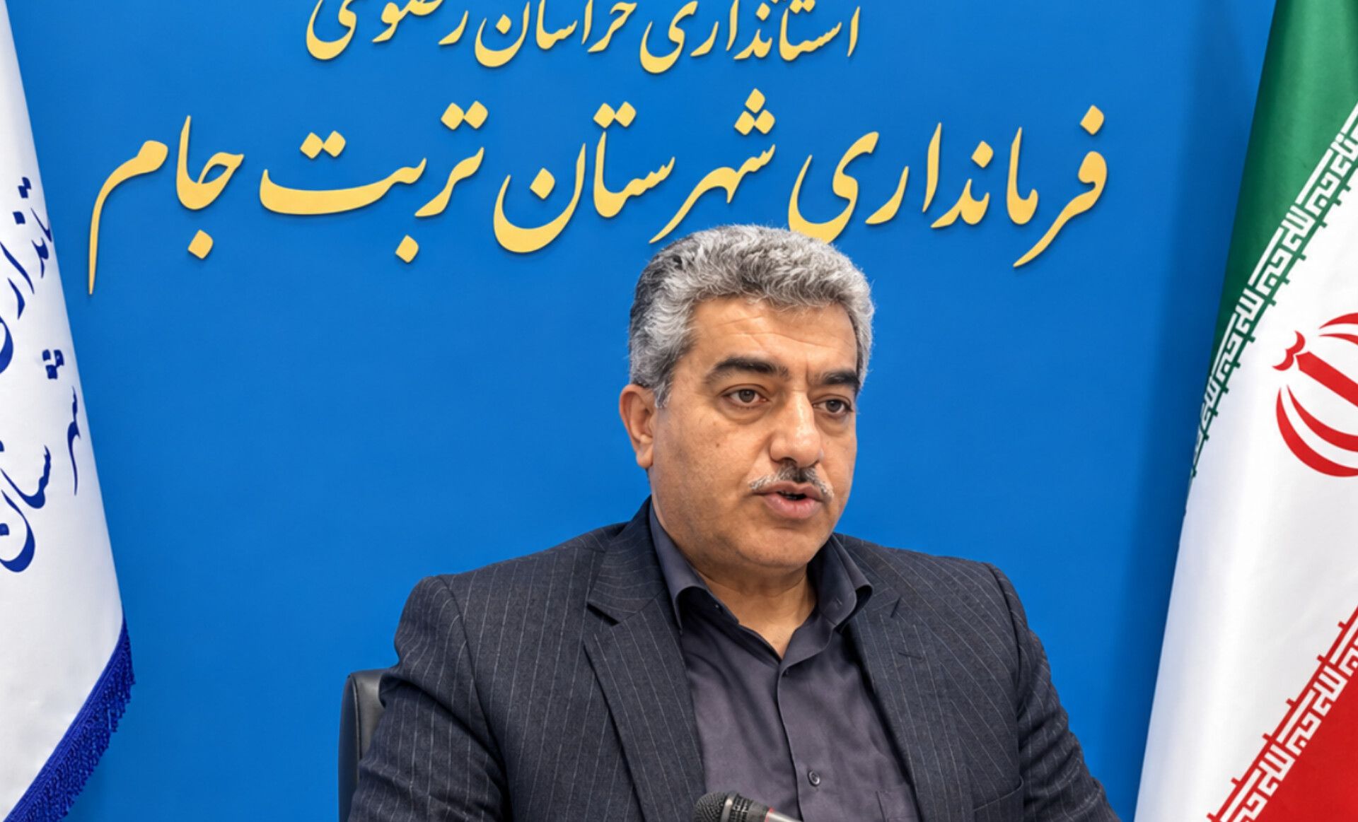 مردم و نخبگان سرمایه‌های واقعی هستند