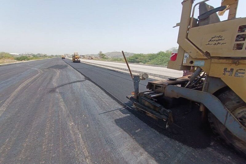 آغاز آسفالت محور سرهنگ به حصاریزدانِ تربت‌حیدریه