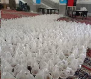 طبخ و توزیع بیش از ۳ هزار پرس غذای گرم در رشتخوار