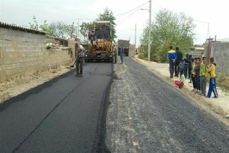 ۶۰ هزار مترمربع از معابر روستایی خلیل‌آباد آسفالت شد