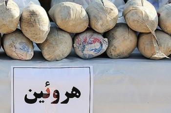توقیف خودرو با ۲ کیلوگرم هروئین در کوهسرخ