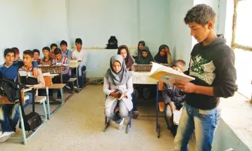 وقفی برای اعتلای دانش‌آموزان ایران زمین