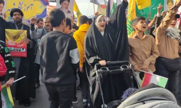 حضور معنادار مردم مشهد در راهپیمایی ۱۳ آبان