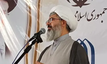 همدلی کلید حل مشکلات زلزله‌زدگان کاشمر است