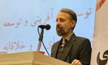 پیشرفت اقتصادی خلیل‌آباد وابسته به نقش کارآفرینان است