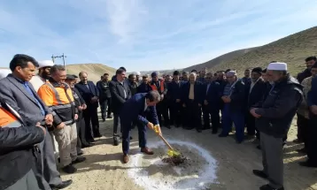 کلنگ‌زنی پروژه آسفالت روستاهای بالادست بزنگان سرخس
