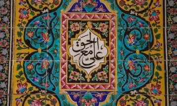 استقبال مردم سرخس از پویش «نذر کاشی‌ حرم»