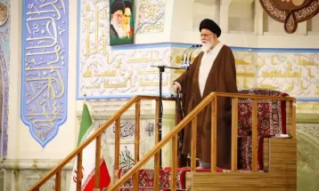 استکبار در عملیات وعده صادق ذلیل شد