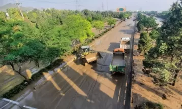 از تخلبه آب زیرگذر انقلاب تا بازگشایی مسیر