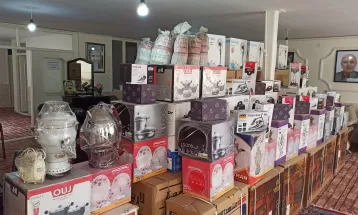 اهدای ۱۴ سری جهیزیه به بیماران کلیوی تربت‌حیدریه