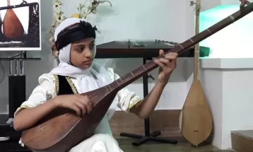 میراث جام در دستان نوجوان تربت‌جامی می‌درخشد