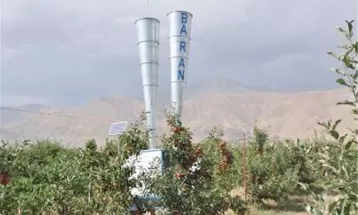 نجات باغداران خلیل‌آبادی با نصب سامانه ضد تگرگ