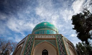 آرامگاه عطار نیشابوری نماد تداوم حرمت ۸۰۰ ساله