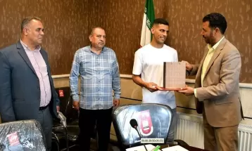 آزادی ۹ زندانی جرائم غیرعمد توسط فوتبالیست نیشابوری