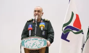 هویت هر جامعه‌ای بازتاب شخصیت جوانان آن است