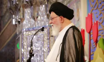 سلاح تا زمان نابودی استکبار در دست ماست