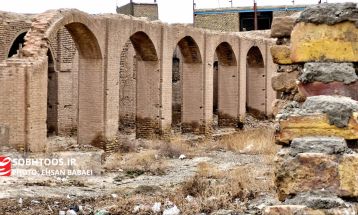 زباله‌دانی به نام انبار تاریخی غله سرخس!