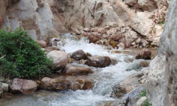 آبشار ابدال‌آباد تربت‌جام نگینی در دل کویر