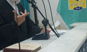 پایبندی به ارزش‌ها و هوشیاری جامعه ضروری است