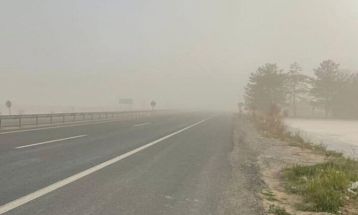 طوفان سیاه و باران رگباری امروز در سبزوار
