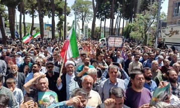 تا نابودی رژیم غاصب عقب نمی‌نشینیم