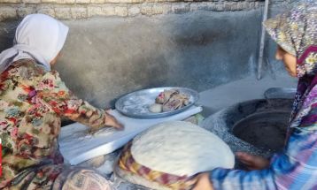 تنورهای عاشقی در روستای حصار زبرخان روشن شد