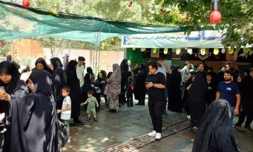موکب‌های اوقاف طرقبه شاندیز، میزبان زائران، یادمان شهدا