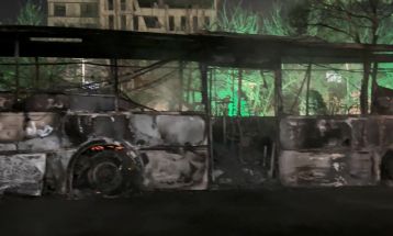 آتش زدن اتوبوس و آمبولانس توسط اغتشاشگران مشهد
