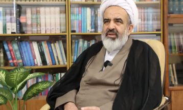 ملت ایران، وحدت ملی را به نمایش بگذارند