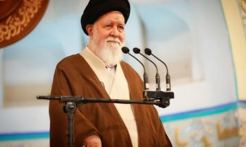 آتش‌زدن نام خدا، عبور از مرز دین است