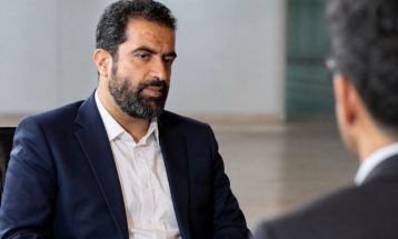 جوانان، محور اصلی تمدن نوین اسلامی هستند