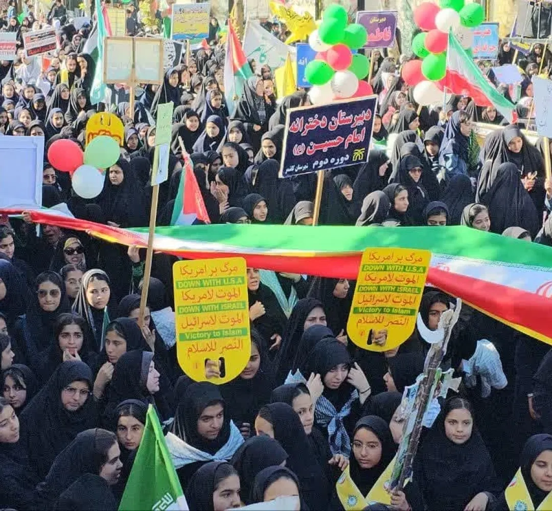 حضور باشکوه مردم کاشمر در راهپیمایی ۱۳ آبان
